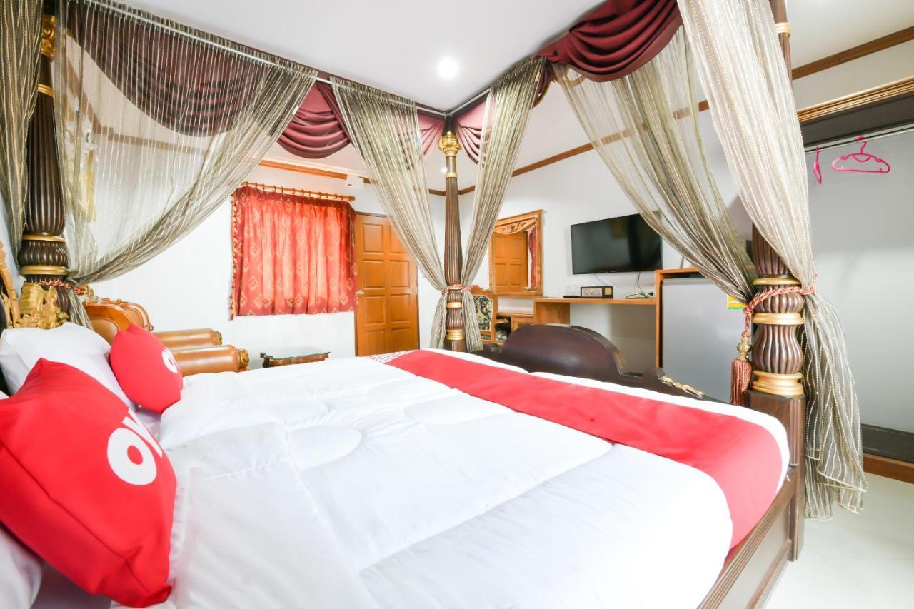 Oyo 549 Maesri Resort Pattaya Exterior photo